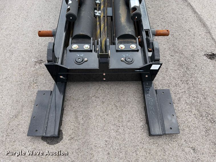 image for item FK3264 Load King 60K roll off bed hoist