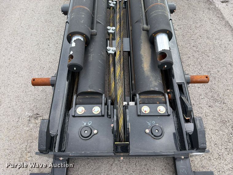 image for item FK3264 Load King 60K roll off bed hoist