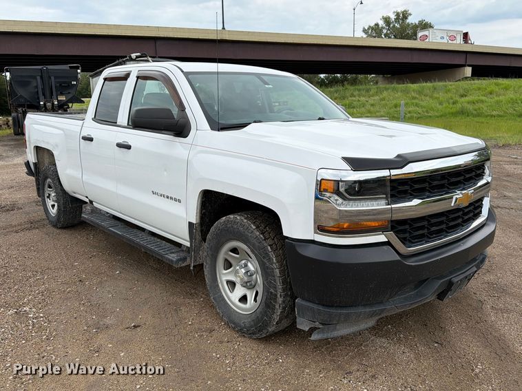 image for item FK3347 2019 Chevrolet Silverado 1500 LD Crew Cab pickup truck