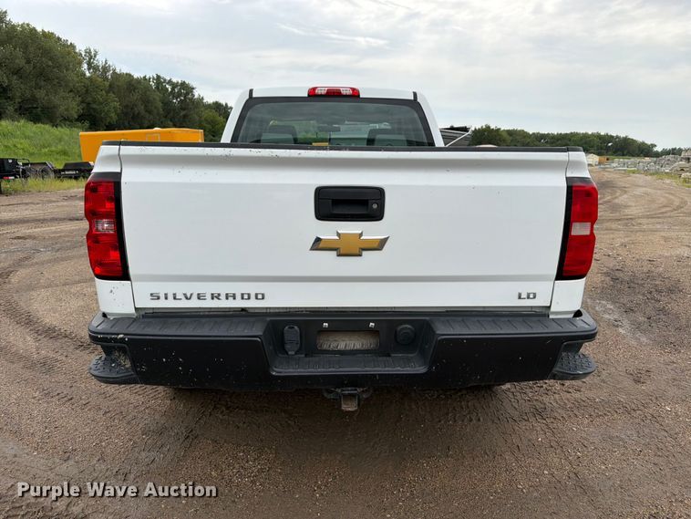 image for item FK3347 2019 Chevrolet Silverado 1500 LD Crew Cab pickup truck