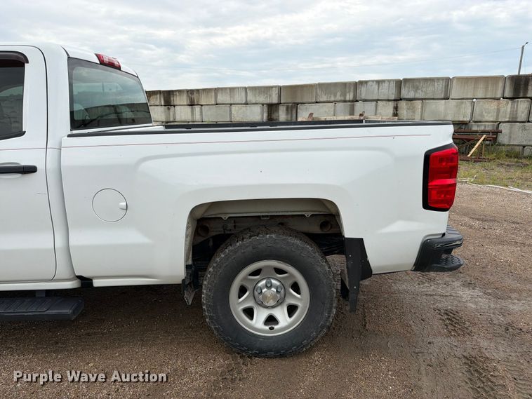 image for item FK3347 2019 Chevrolet Silverado 1500 LD Crew Cab pickup truck