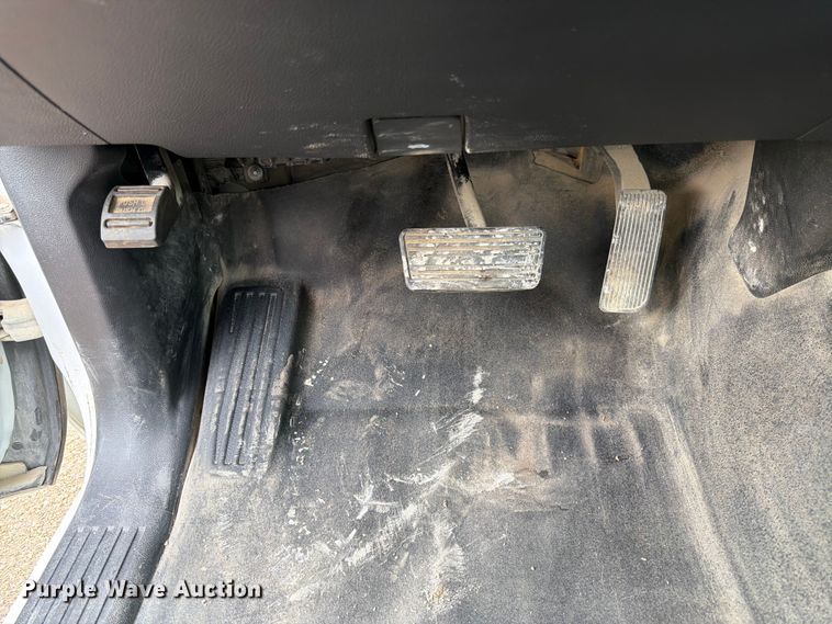 image for item FK3347 2019 Chevrolet Silverado 1500 LD Crew Cab pickup truck