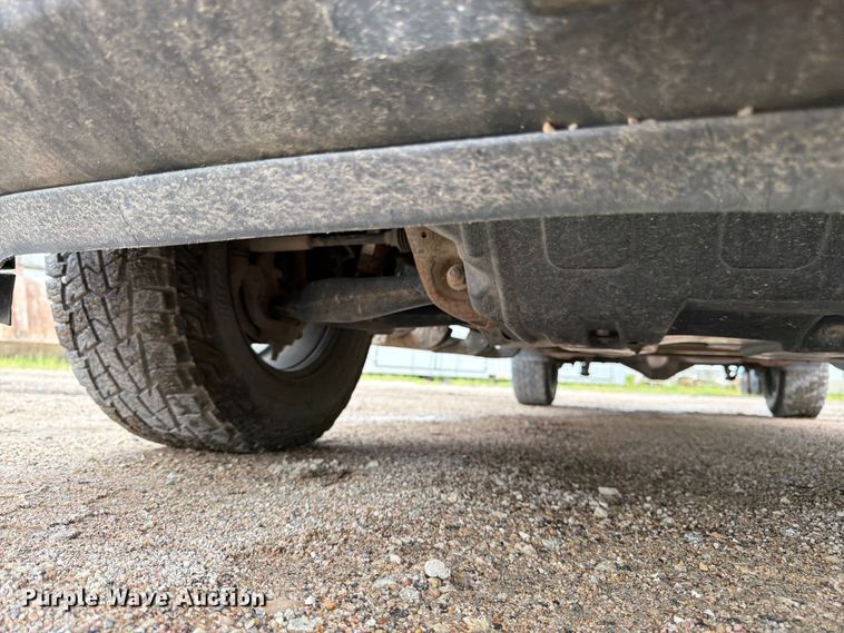 image for item FK3347 2019 Chevrolet Silverado 1500 LD Crew Cab pickup truck