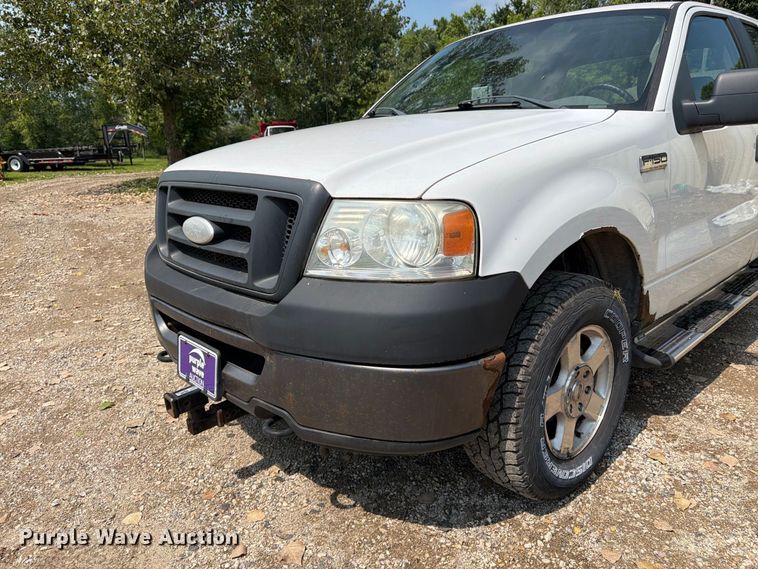 image for item FK3385 2007 Ford F150 Ext. Cab pickup truck