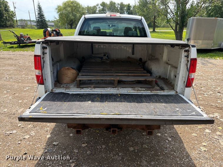 image for item FK3385 2007 Ford F150 Ext. Cab pickup truck