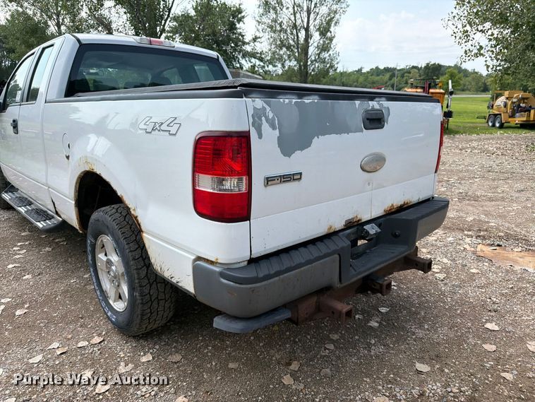 image for item FK3385 2007 Ford F150 Ext. Cab pickup truck