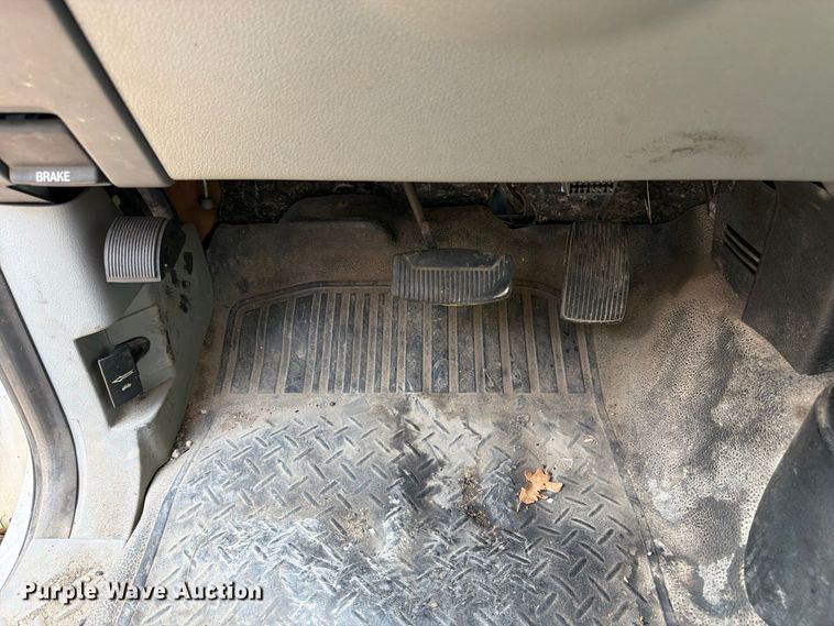 image for item FK3385 2007 Ford F150 Ext. Cab pickup truck