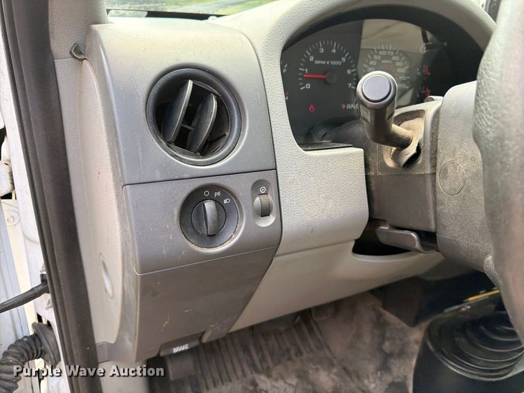 image for item FK3385 2007 Ford F150 Ext. Cab pickup truck