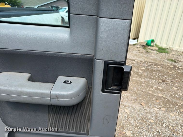 image for item FK3385 2007 Ford F150 Ext. Cab pickup truck