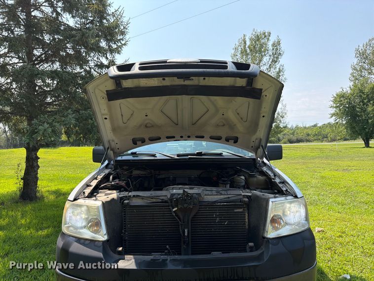 image for item FK3385 2007 Ford F150 Ext. Cab pickup truck
