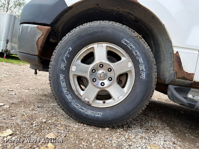 image for item FK3385 2007 Ford F150 Ext. Cab pickup truck