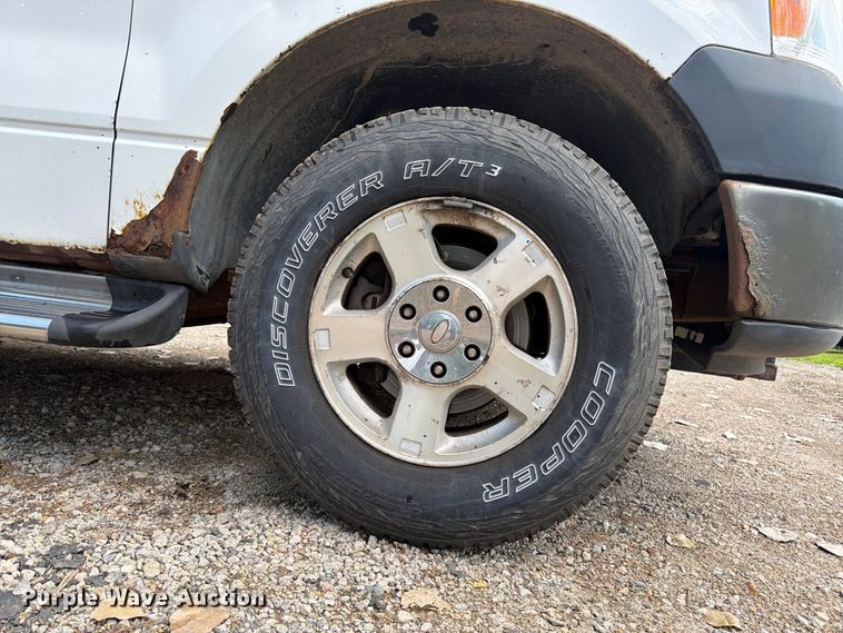 image for item FK3385 2007 Ford F150 Ext. Cab pickup truck