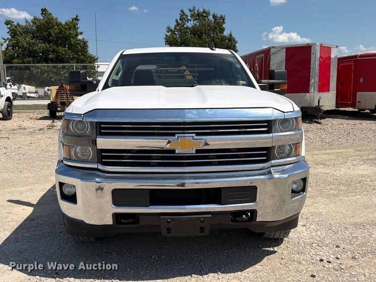 image for item FK3407 2015 Chevrolet Silverado 3500HD Crew Cab utility bed pickup truck