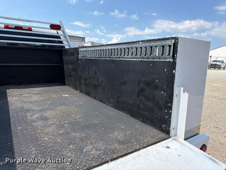 image for item FK3407 2015 Chevrolet Silverado 3500HD Crew Cab utility bed pickup truck