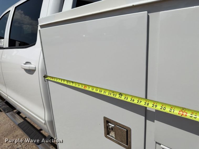 image for item FK3407 2015 Chevrolet Silverado 3500HD Crew Cab utility bed pickup truck