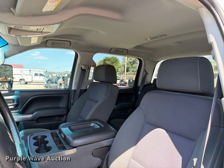 image for item FK3407 2015 Chevrolet Silverado 3500HD Crew Cab utility bed pickup truck