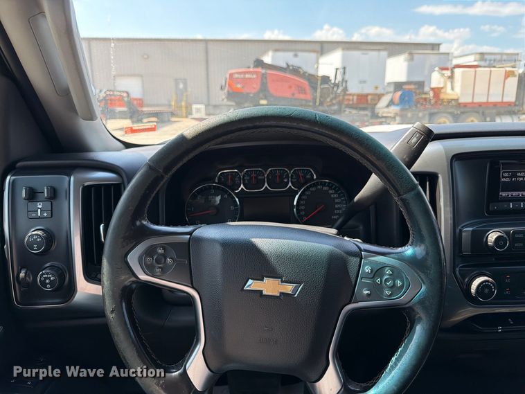 image for item FK3407 2015 Chevrolet Silverado 3500HD Crew Cab utility bed pickup truck