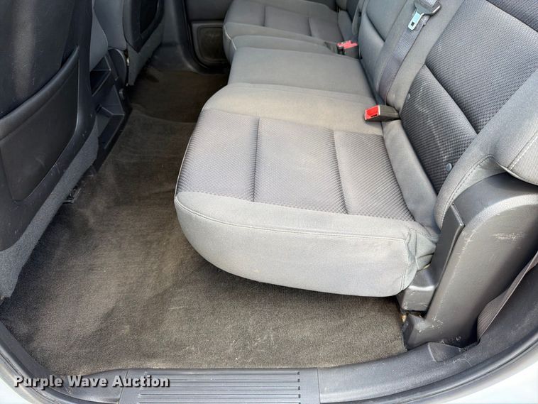 image for item FK3407 2015 Chevrolet Silverado 3500HD Crew Cab utility bed pickup truck