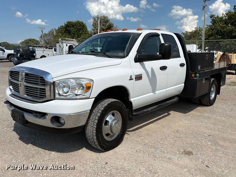 2008 Dodge Ram 3500HD Ext. Cab flatbed pickup truck
