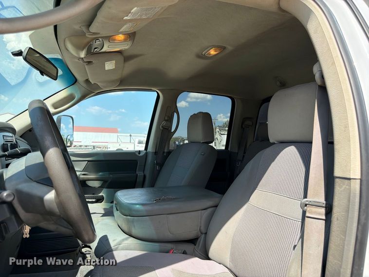 image for item FK3408 2008 Dodge Ram 3500HD Ext. Cab flatbed pickup truck