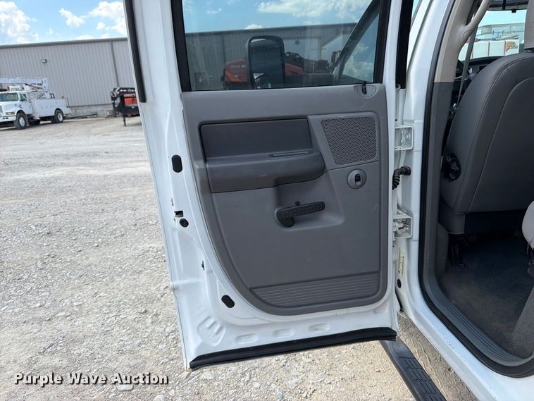 image for item FK3408 2008 Dodge Ram 3500HD Ext. Cab flatbed pickup truck
