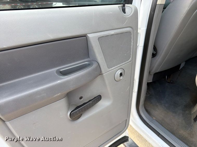 image for item FK3408 2008 Dodge Ram 3500HD Ext. Cab flatbed pickup truck