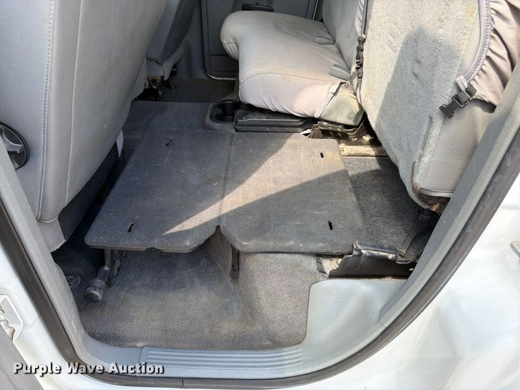 image for item FK3408 2008 Dodge Ram 3500HD Ext. Cab flatbed pickup truck