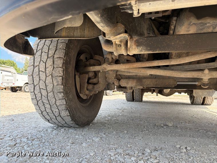 image for item FK3408 2008 Dodge Ram 3500HD Ext. Cab flatbed pickup truck