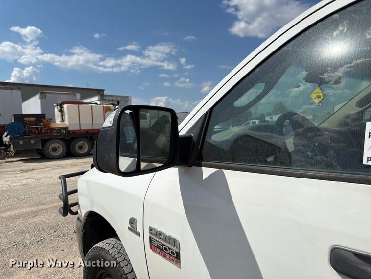 image for item FK3409 2012 Dodge  Ram 3500HD Crew Cab flatbed pickup truck