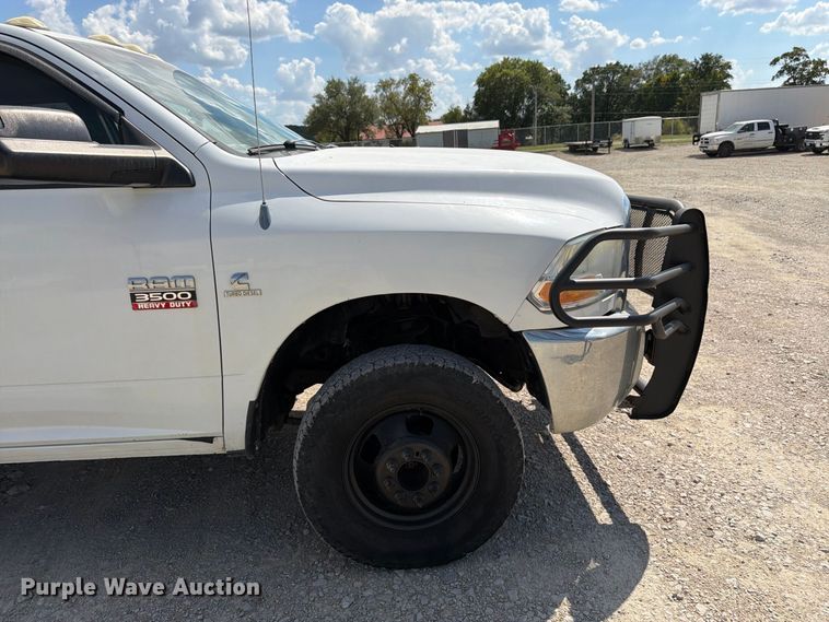image for item FK3409 2012 Dodge  Ram 3500HD Crew Cab flatbed pickup truck
