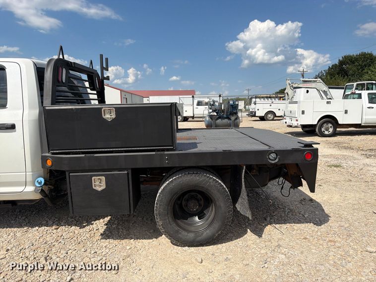 image for item FK3409 2012 Dodge  Ram 3500HD Crew Cab flatbed pickup truck