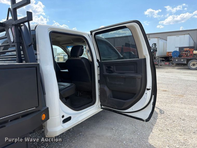 image for item FK3409 2012 Dodge  Ram 3500HD Crew Cab flatbed pickup truck