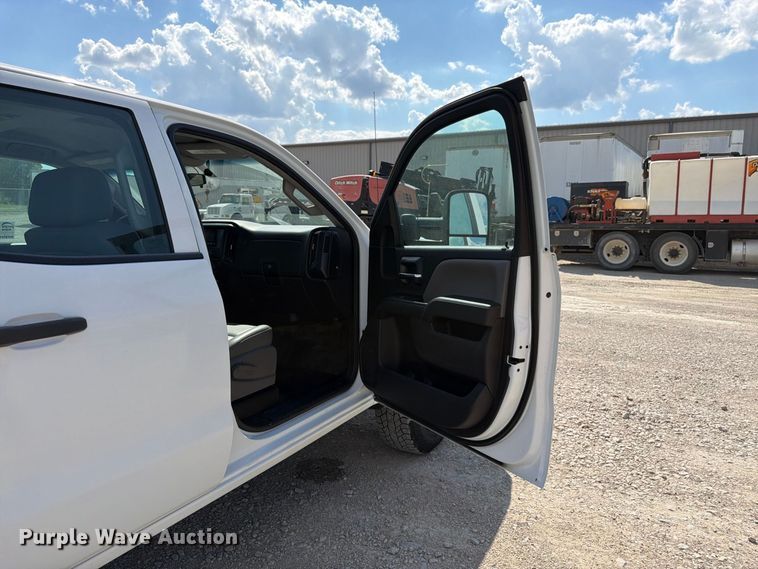 image for item FK3410 2015 GMC Sierra 2500HD Ext. Cab utility bed pickup truck