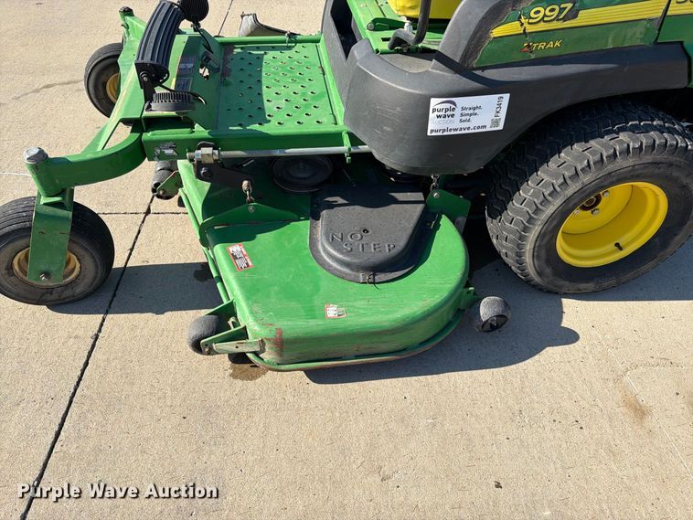 image for item FK3419 John Deere 997 ZTRAK ZTR lawn mower