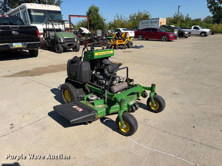 image for item FK3421 2020 John Deere 652R lawn mower
