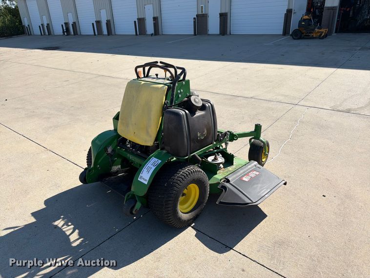 image for item FK3421 2020 John Deere 652R lawn mower