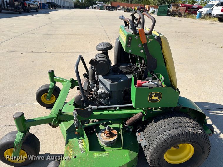 image for item FK3421 2020 John Deere 652R lawn mower