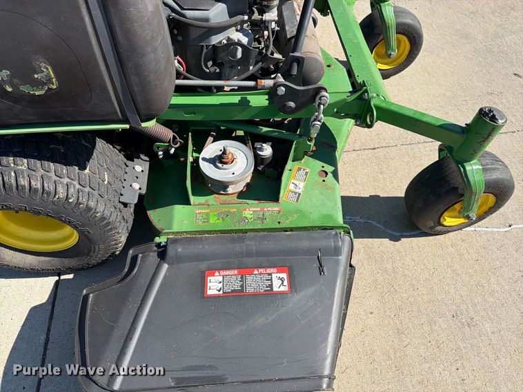 image for item FK3421 2020 John Deere 652R lawn mower