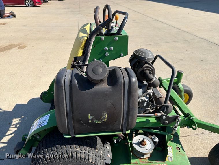 image for item FK3421 2020 John Deere 652R lawn mower