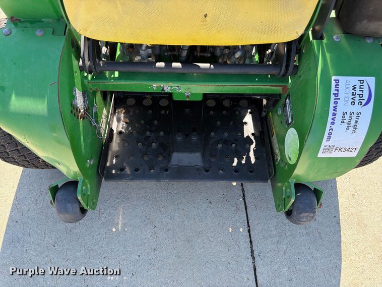 image for item FK3421 2020 John Deere 652R lawn mower