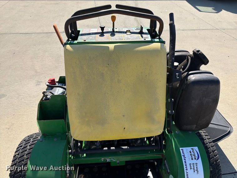image for item FK3421 2020 John Deere 652R lawn mower