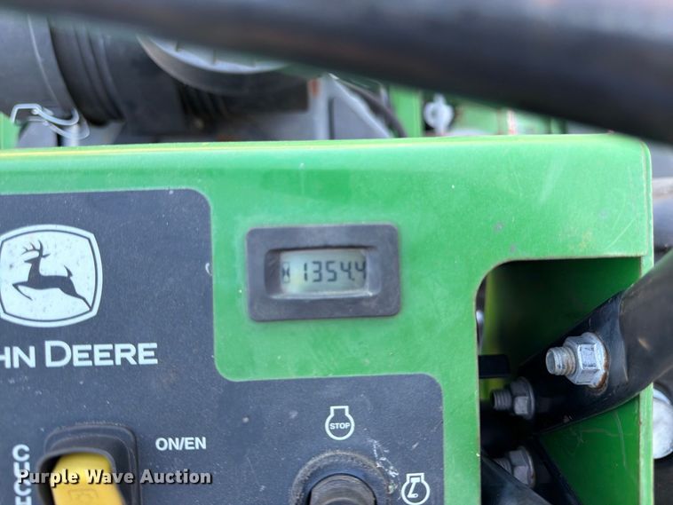 image for item FK3421 2020 John Deere 652R lawn mower