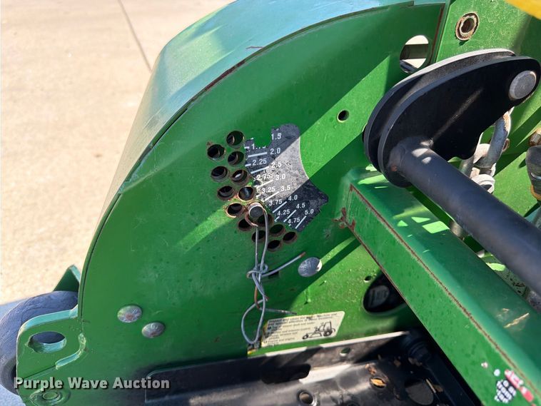 image for item FK3421 2020 John Deere 652R lawn mower