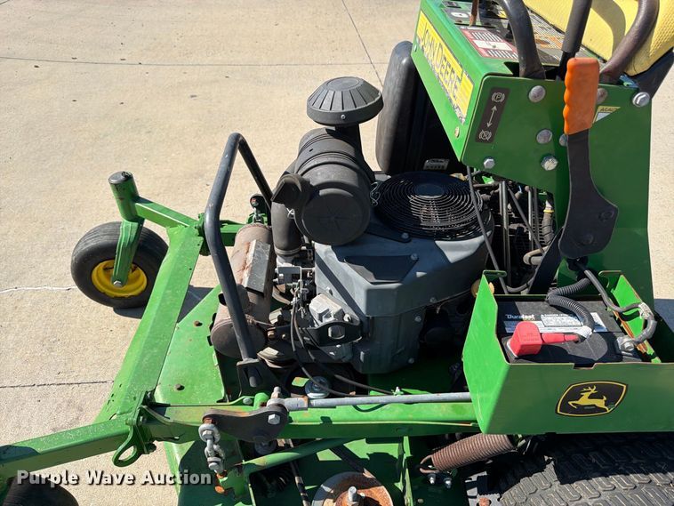 image for item FK3421 2020 John Deere 652R lawn mower