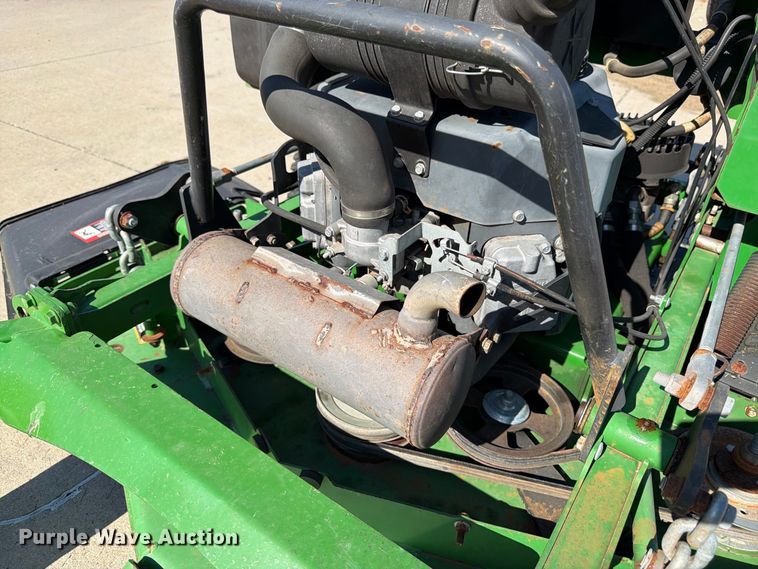 image for item FK3421 2020 John Deere 652R lawn mower