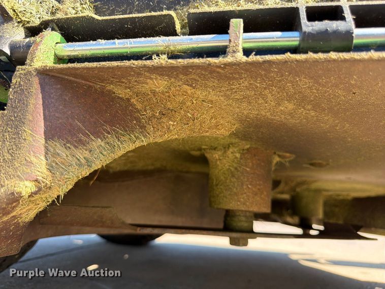image for item FK3421 2020 John Deere 652R lawn mower