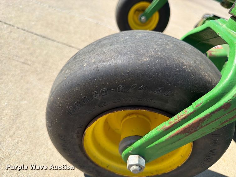 image for item FK3421 2020 John Deere 652R lawn mower
