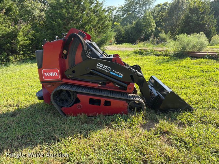 image for item FK3593 2017 Toro Dingo TX-1000 compact utility loader