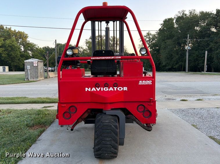 image for item FK3630 2007 Navigator RT 5500 forklift
