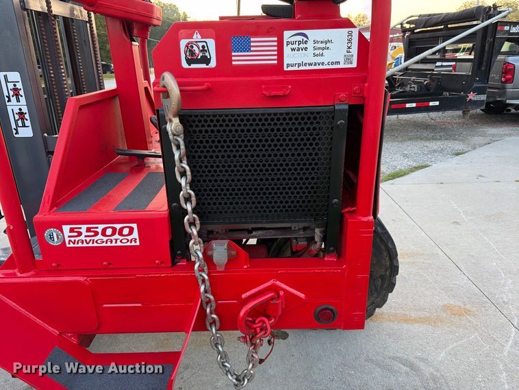 image for item FK3630 2007 Navigator RT 5500 forklift